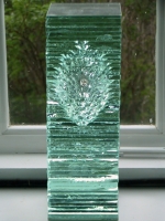 glass sculpture getting through